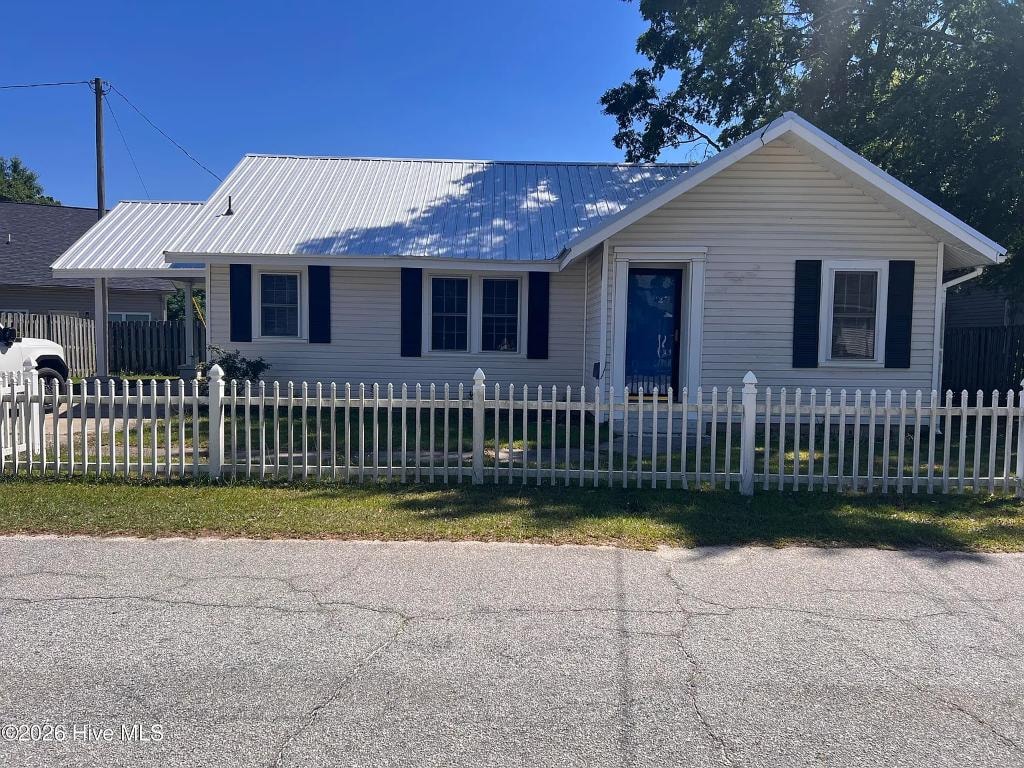 223 Holt St, Thomson, GA 30824